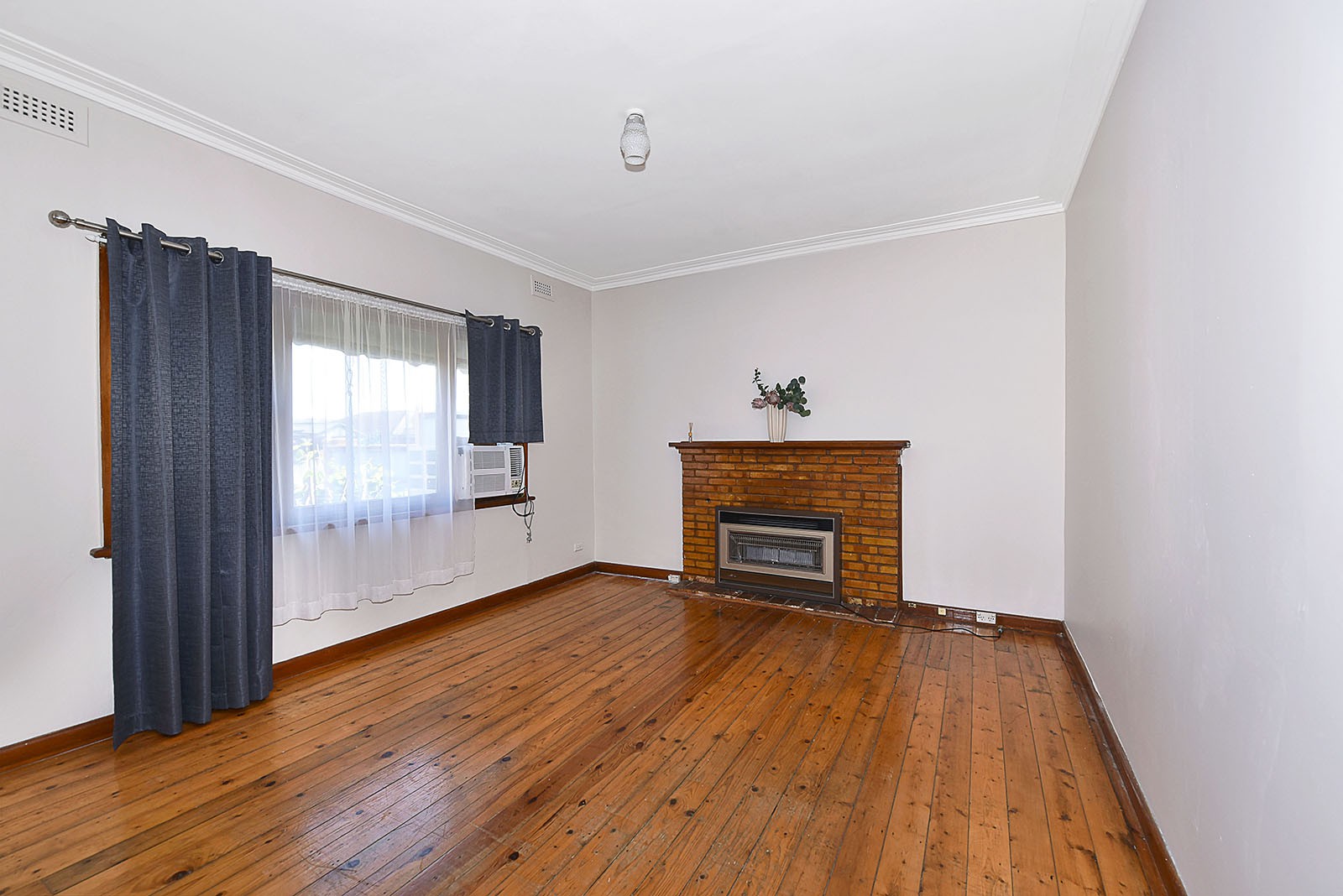 44 Creswell Avenue, Airport West, VIC 3042, Airport West - Thumbnail 2