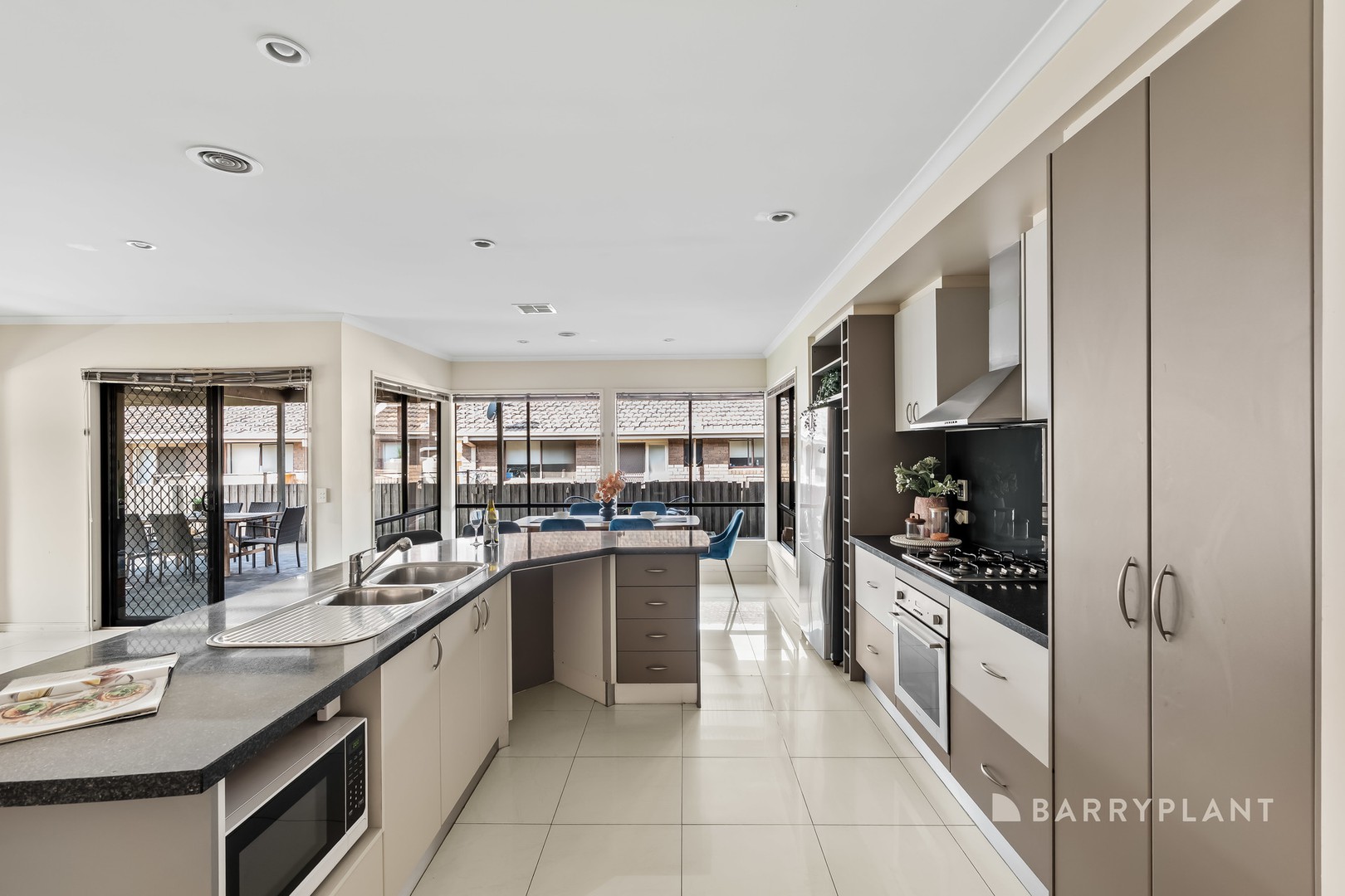 44 Crookston Road, Reservoir, VIC 3073, Reservoir - Thumbnail 5