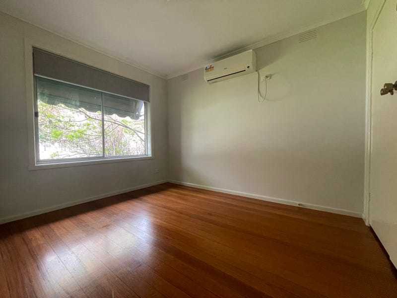 44 Dianne Avenue, Craigieburn, VIC 3064, Craigieburn - Thumbnail 6