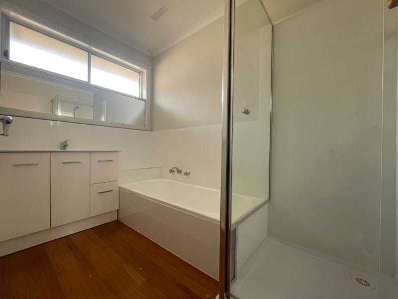 44 Dianne Avenue, Craigieburn, VIC 3064, Craigieburn - Thumbnail 8