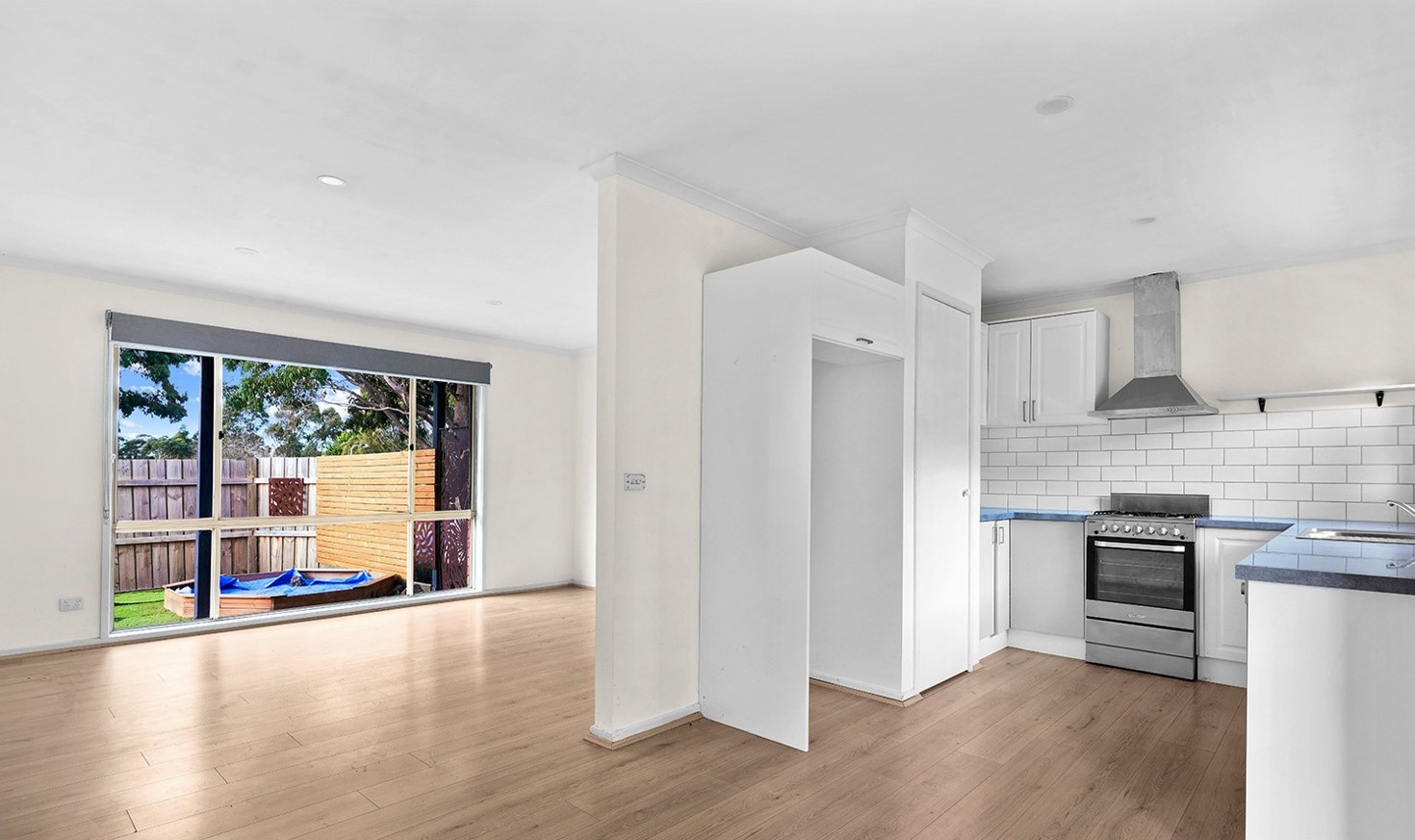 44 Duncan Drive, Pakenham, VIC 3810, Pakenham - Thumbnail 3