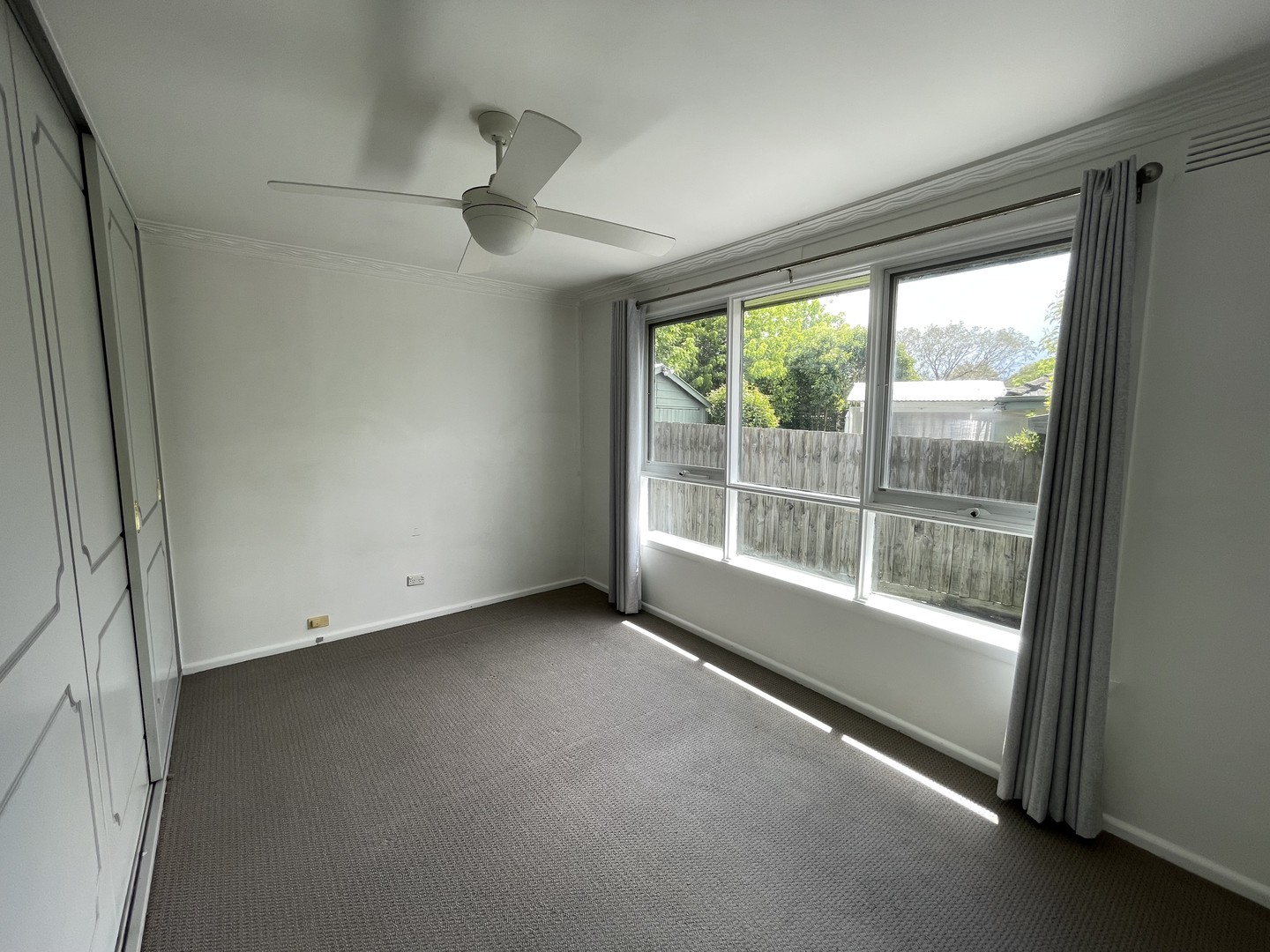 44 Elton Road, Ferntree Gully, VIC 3156, Ferntree Gully - Thumbnail 4