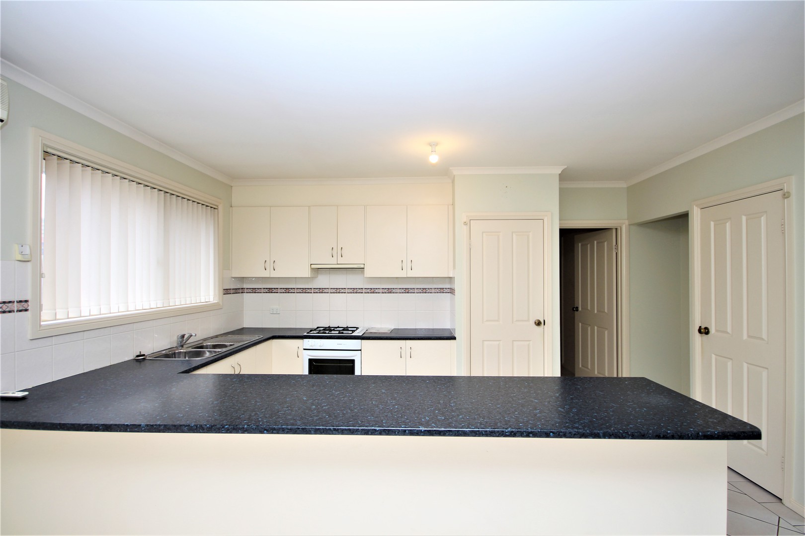 44 Epsom Road, Corio, VIC 3214, Corio - Thumbnail 4