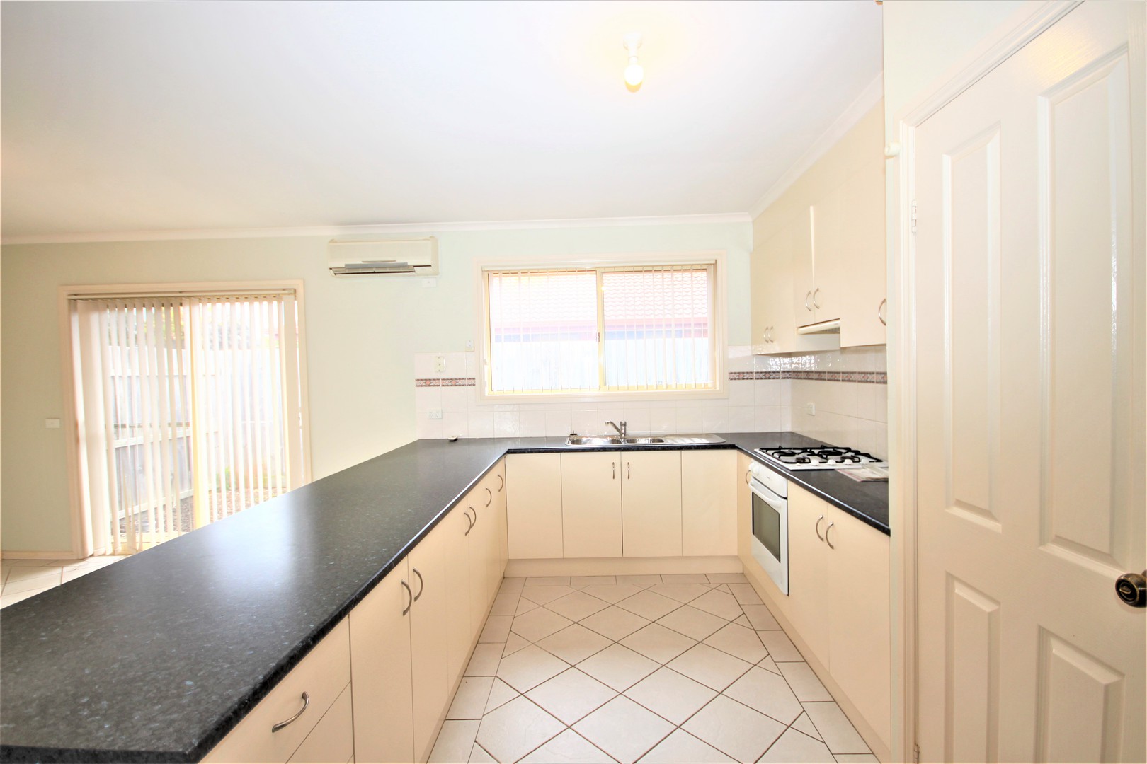 44 Epsom Road, Corio, VIC 3214, Corio - Thumbnail 5
