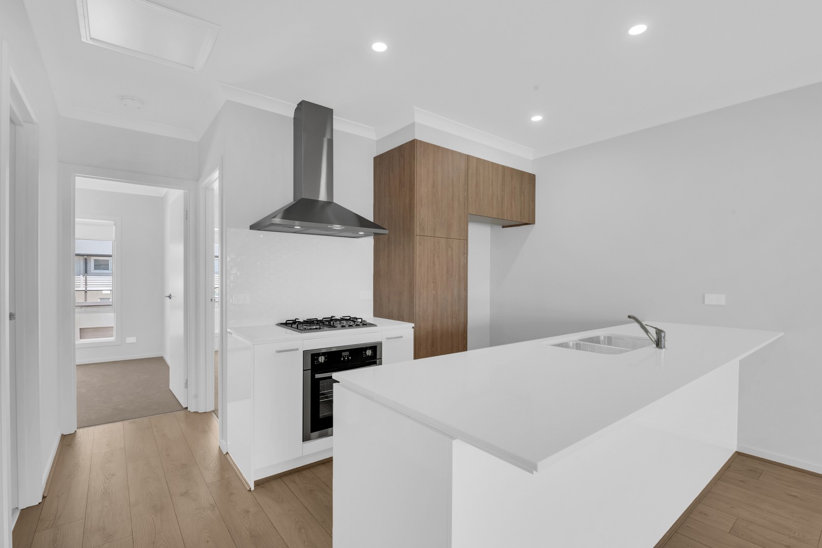 44 Fillmore Drive, Craigieburn, VIC 3064, Craigieburn - Thumbnail 4