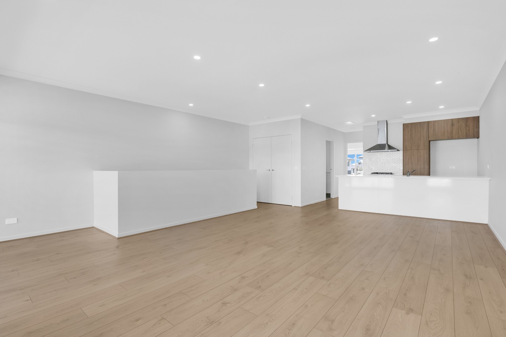 44 Fillmore Drive, Craigieburn, VIC 3064, Craigieburn - Thumbnail 5