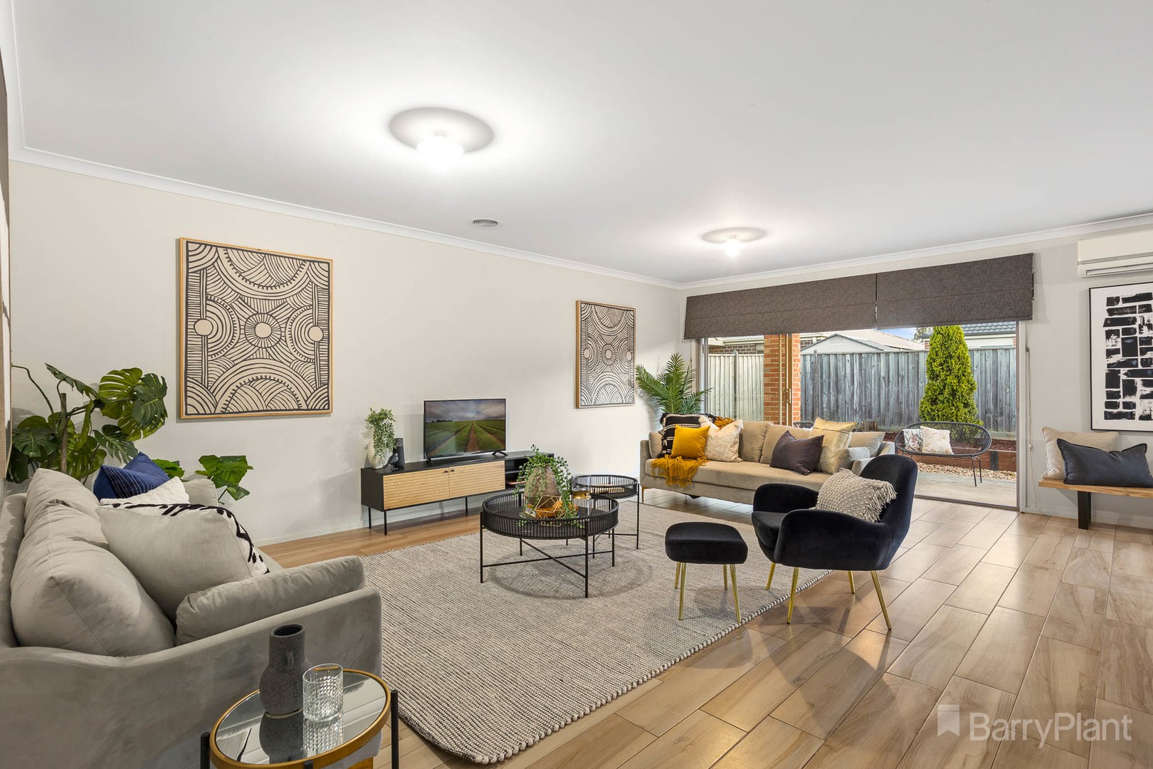 44 Glenelg Street, Clyde North, VIC 3978, Clyde North - Thumbnail 8