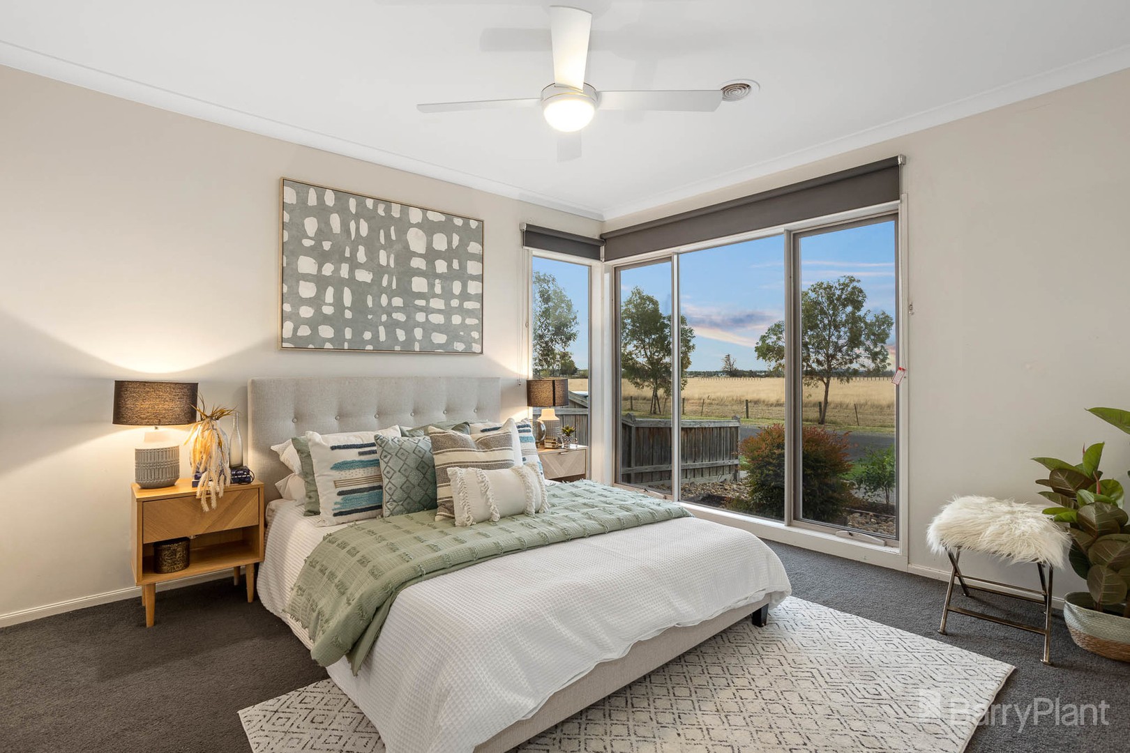 44 Glenelg Street, Clyde North, VIC 3978, Clyde North - Thumbnail 2