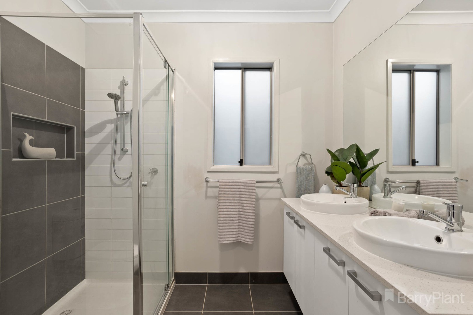 44 Glenelg Street, Clyde North, VIC 3978, Clyde North - Thumbnail 3