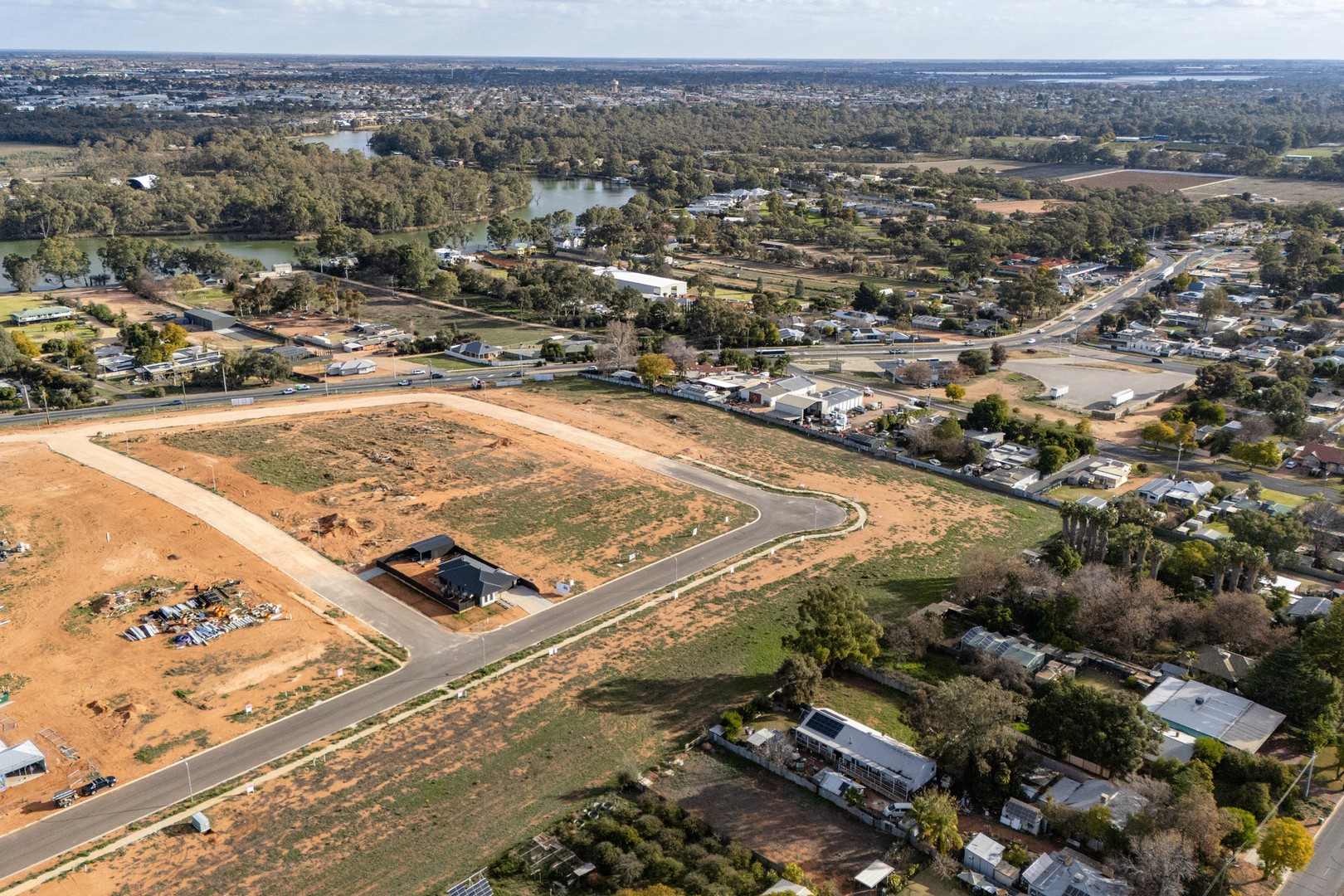 44 Grandview Drive, Buronga, NSW 2739 - Thumbnail 1 - 27/08/2025