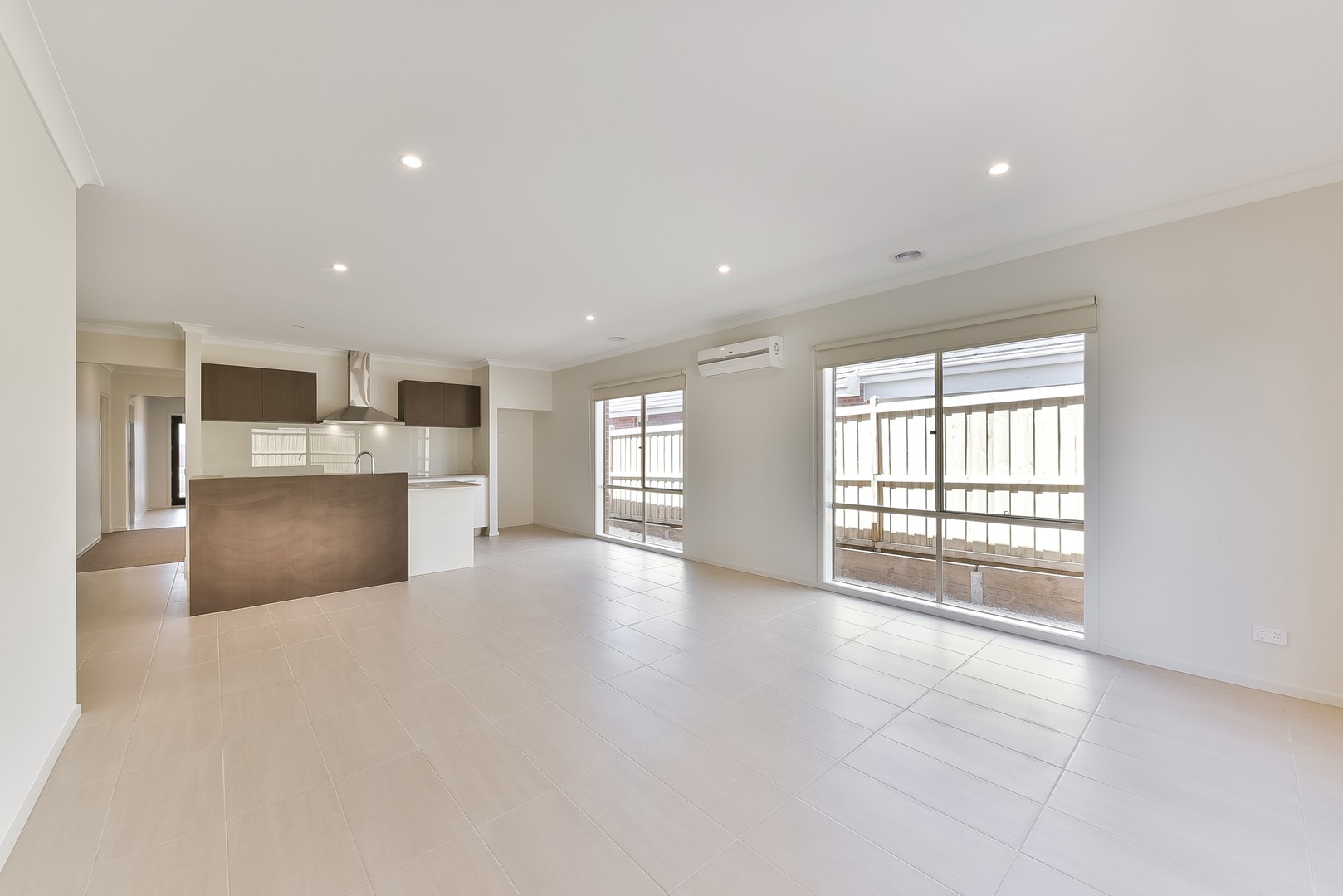 44 Greyjoy Road, Charlemont, VIC 3217, Charlemont - Thumbnail 2