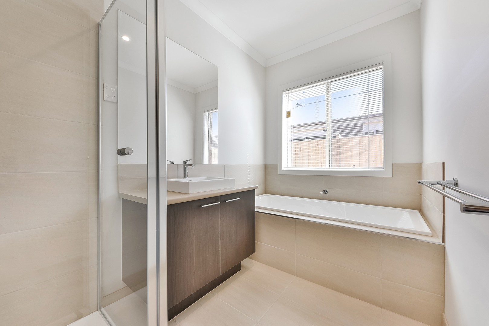 44 Greyjoy Road, Charlemont, VIC 3217, Charlemont - Thumbnail 5