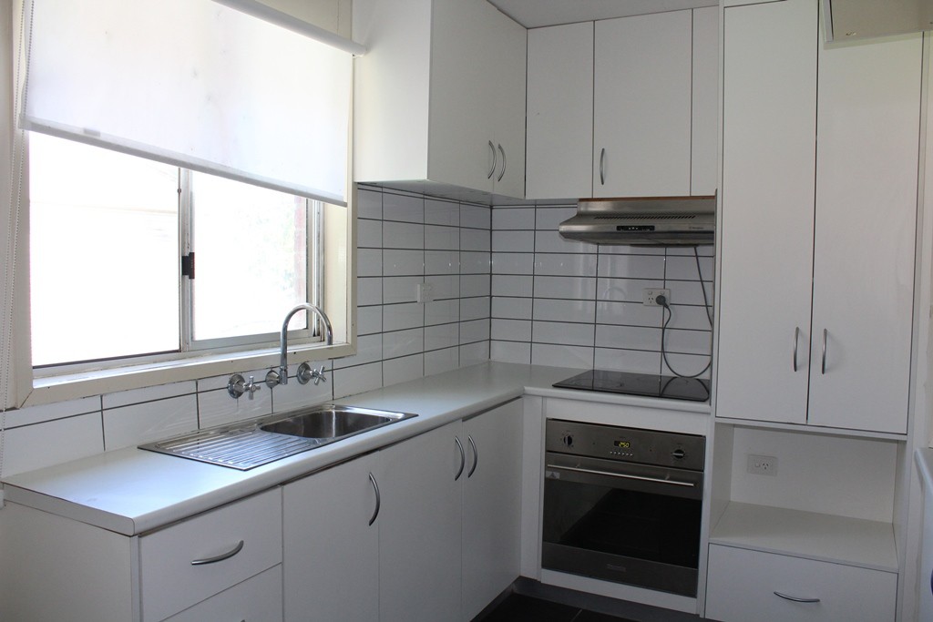 44 Hammer Street, Flora Hill, VIC 3550 - Thumbnail 2 - 12/01/2023