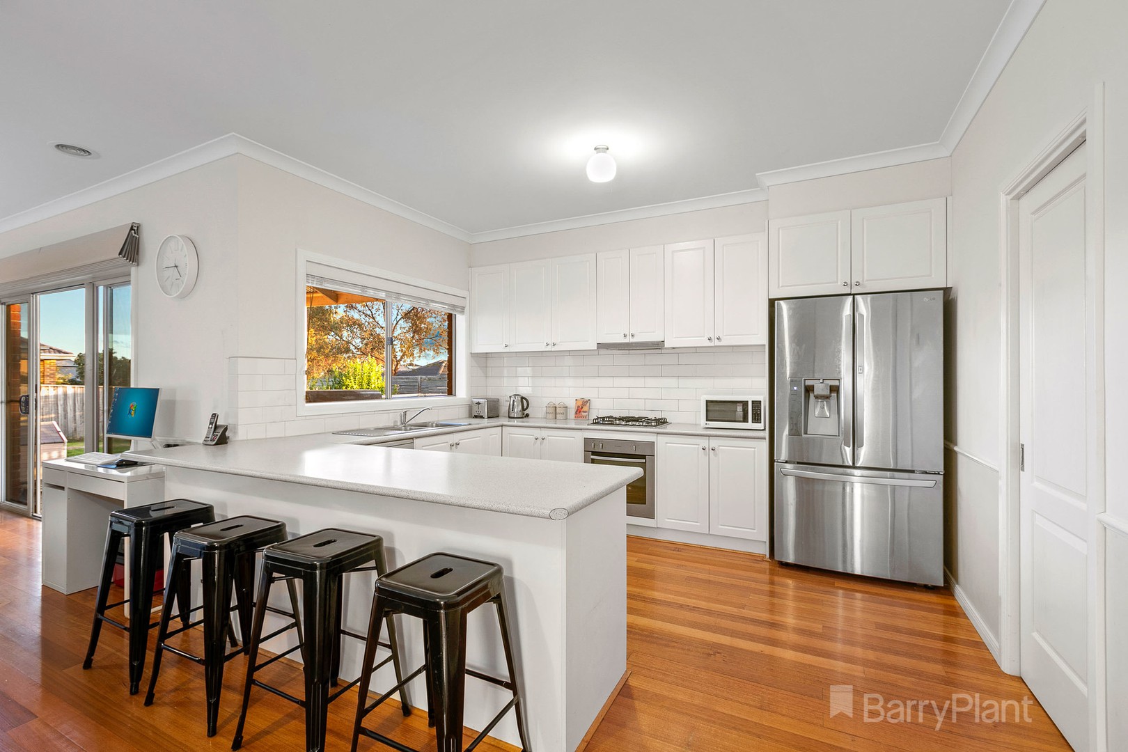 44 Henry Lawson Drive, Pakenham, VIC 3810, Pakenham - Thumbnail 4