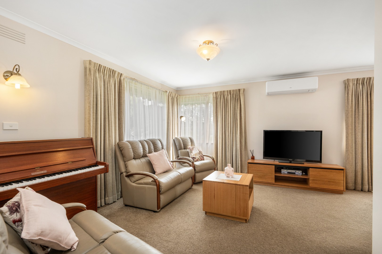 44 Hickey Street, Whittington, VIC 3219, Whittington - Thumbnail 4