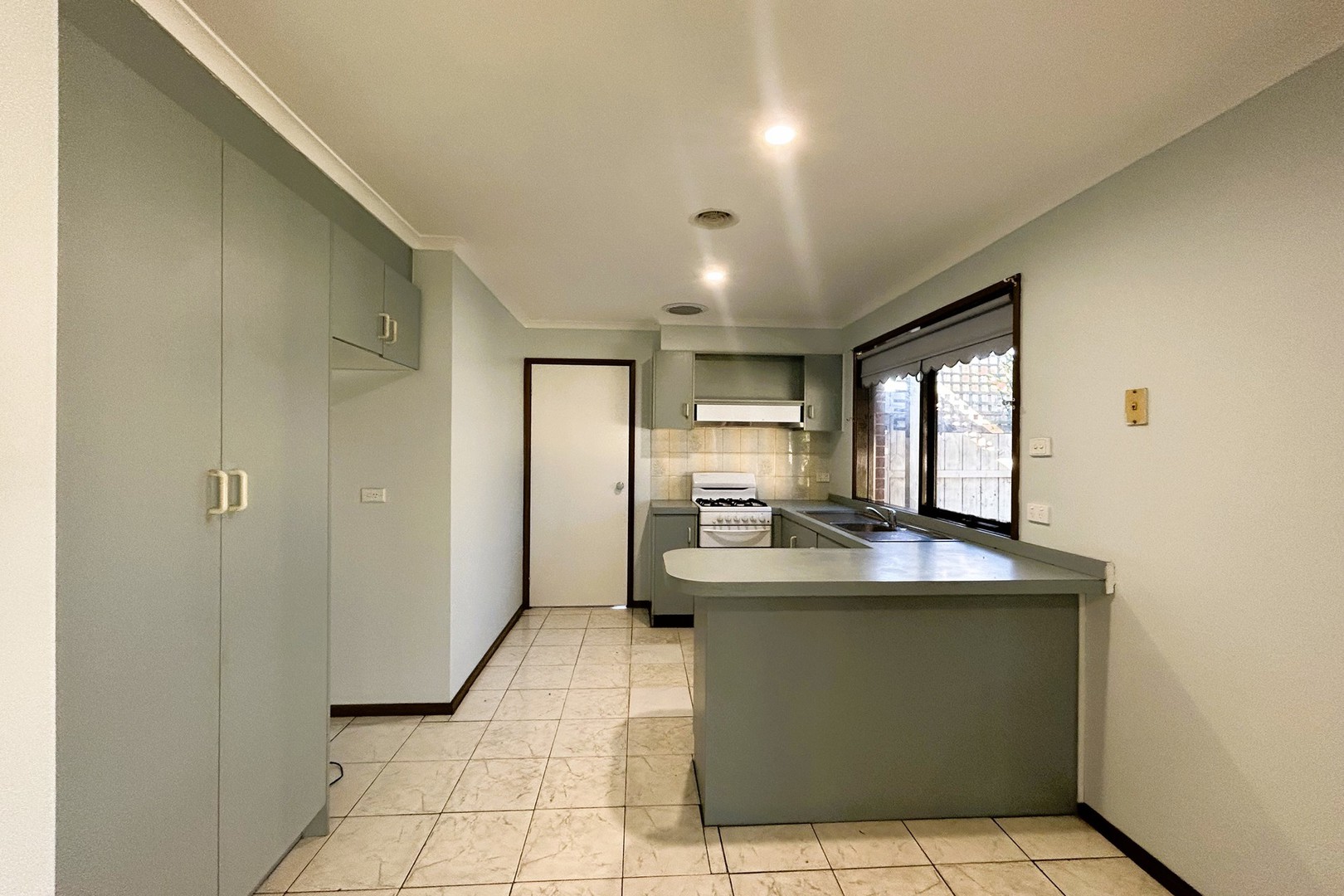 44 Hurlstone Crescent, Mill Park, VIC 3082, Mill Park - Thumbnail 6