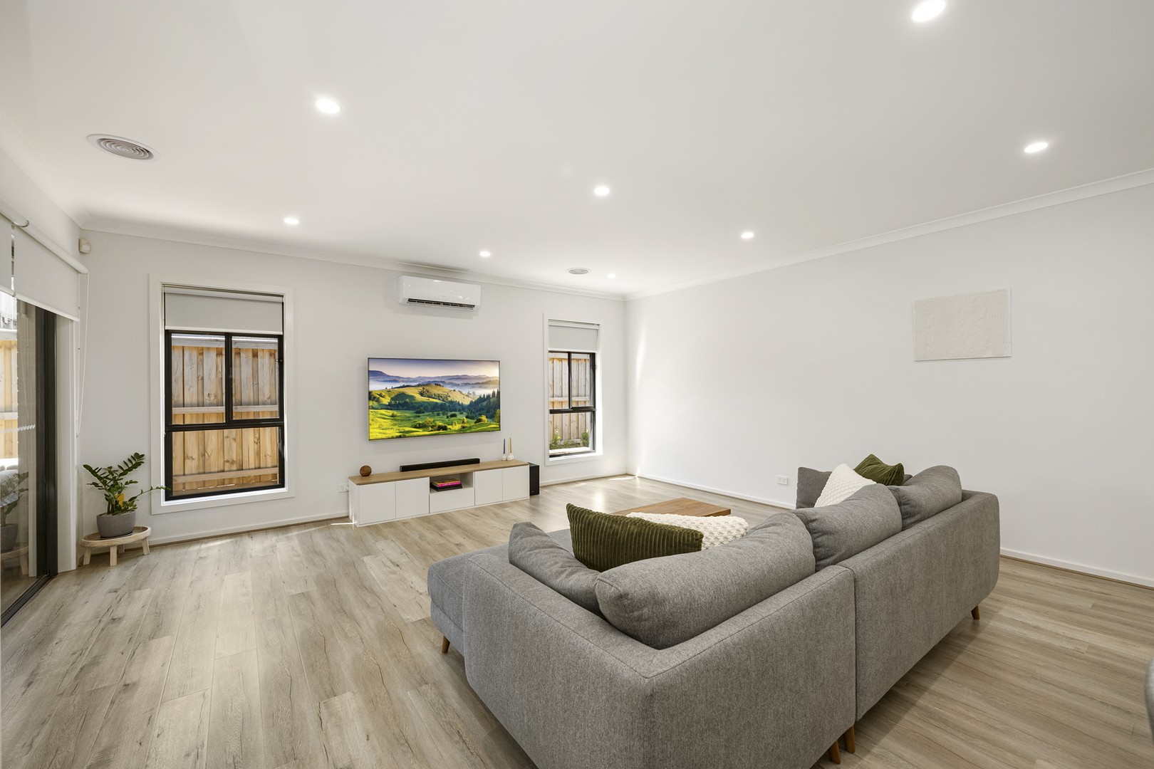 44 Journey Drive, Fraser Rise, VIC 3336, Fraser Rise - Thumbnail 5