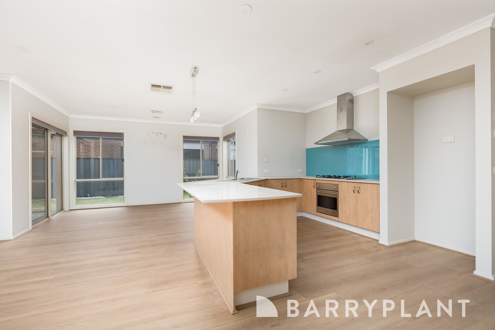 44 Juniper Avenue, Point Cook, VIC 3030, Point Cook - Thumbnail 3