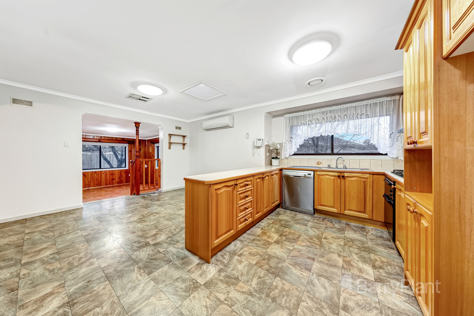 44 Lambeth Street, Kings Park, VIC 3021, Kings Park - Thumbnail 5