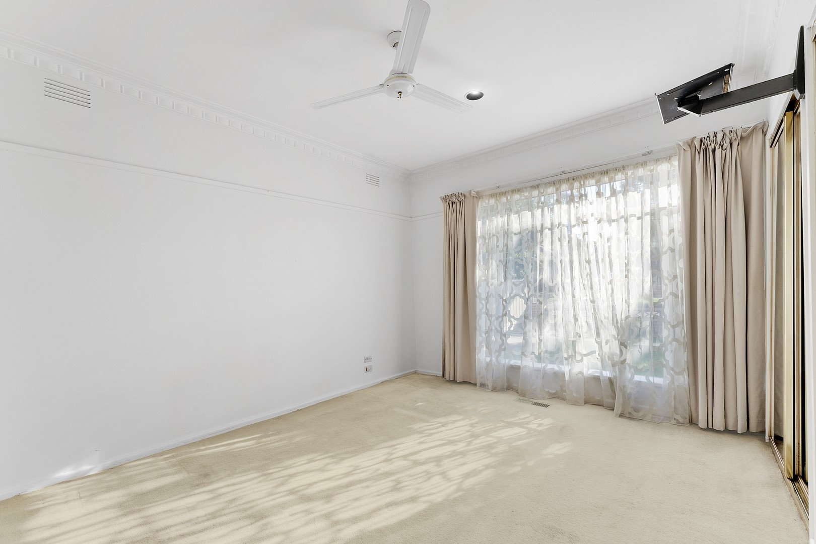 44 Lester Avenue, St Albans, VIC 3021, St Albans - Thumbnail 8