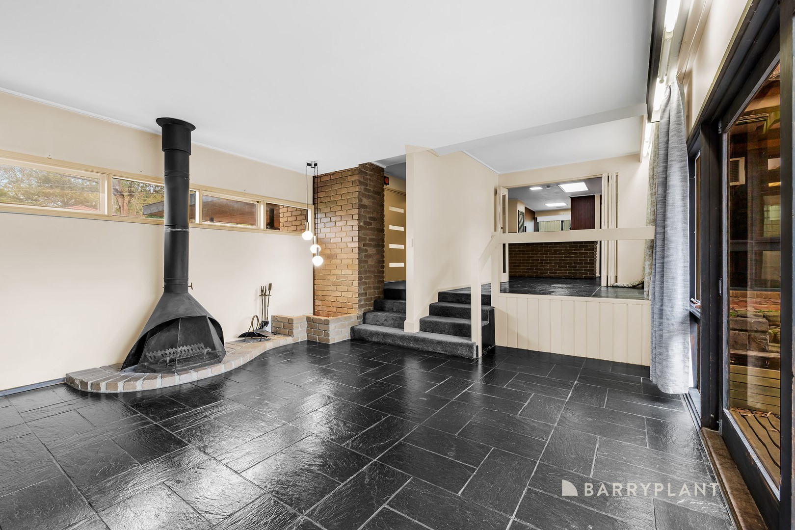 44 Luck Street, Eltham, VIC 3095, Eltham - Thumbnail 2