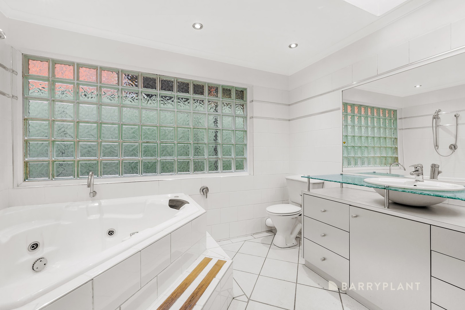 44 Luck Street, Eltham, VIC 3095, Eltham - Thumbnail 5