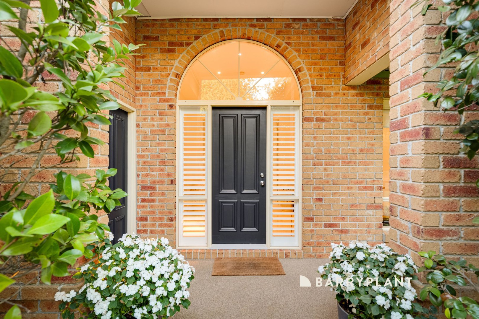 44 Major Crescent, Lysterfield, VIC 3156 - Thumbnail 2 - 06/02/2025