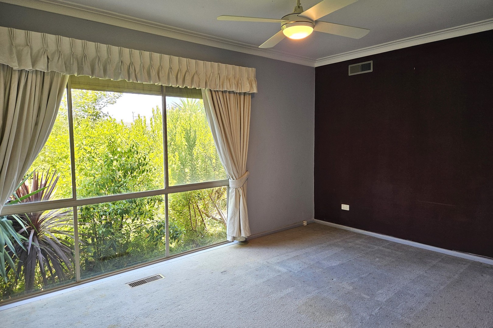 44 Manson Drive, Melton South, VIC 3338, Melton South - Thumbnail 4