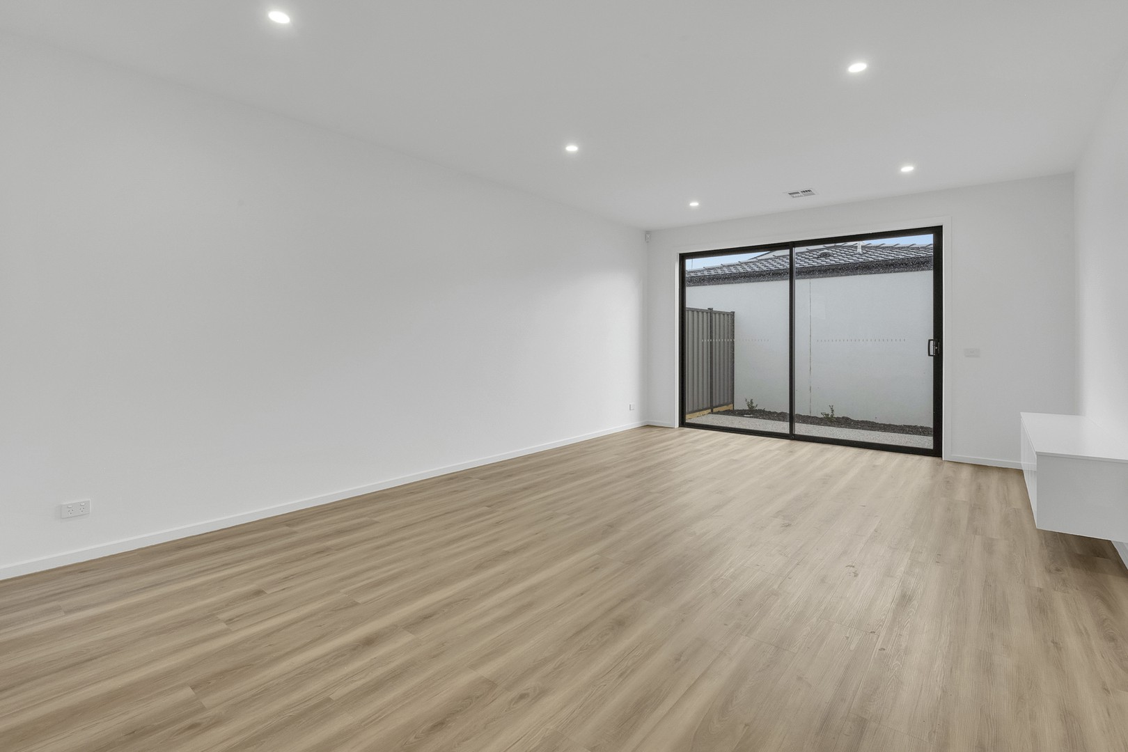 44 Mealie Avenue, Mickleham, VIC 3064 - Thumbnail 2 - 18/02/2025