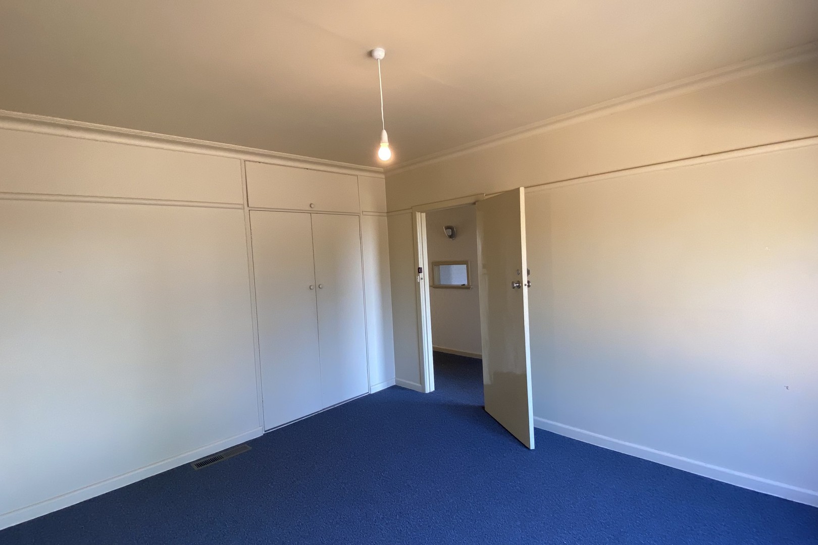 44 Miranda Road, Reservoir, VIC 3073, Reservoir - Thumbnail 4