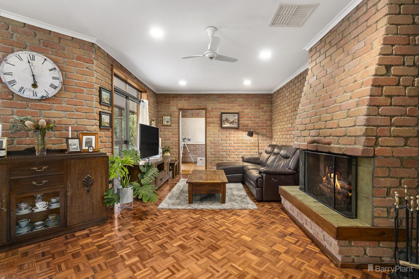 44 Moola Place, Eltham, VIC 3095, Eltham - Thumbnail 3