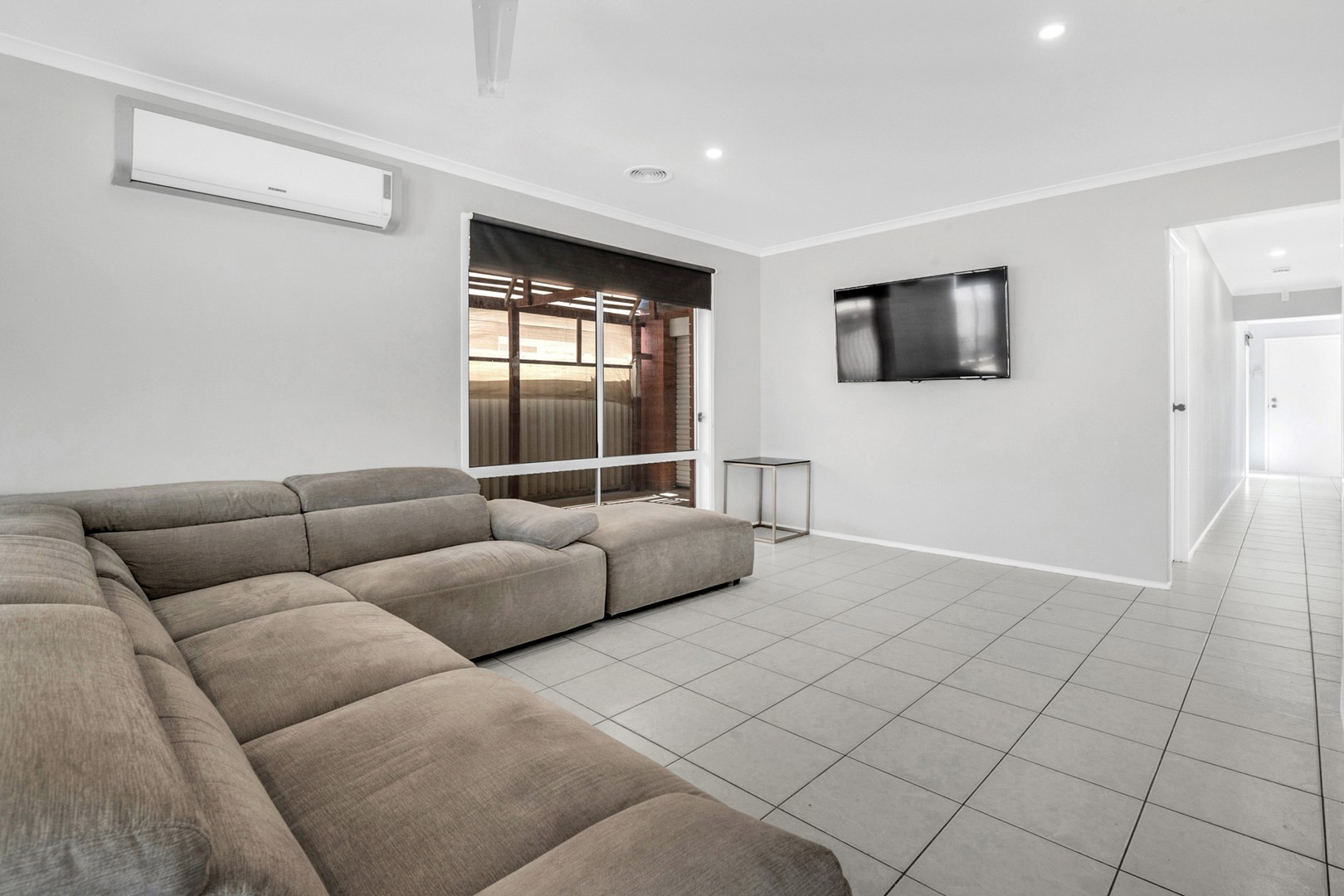 44 Mulberry Pass, Craigieburn, VIC 3064, Craigieburn - Thumbnail 4