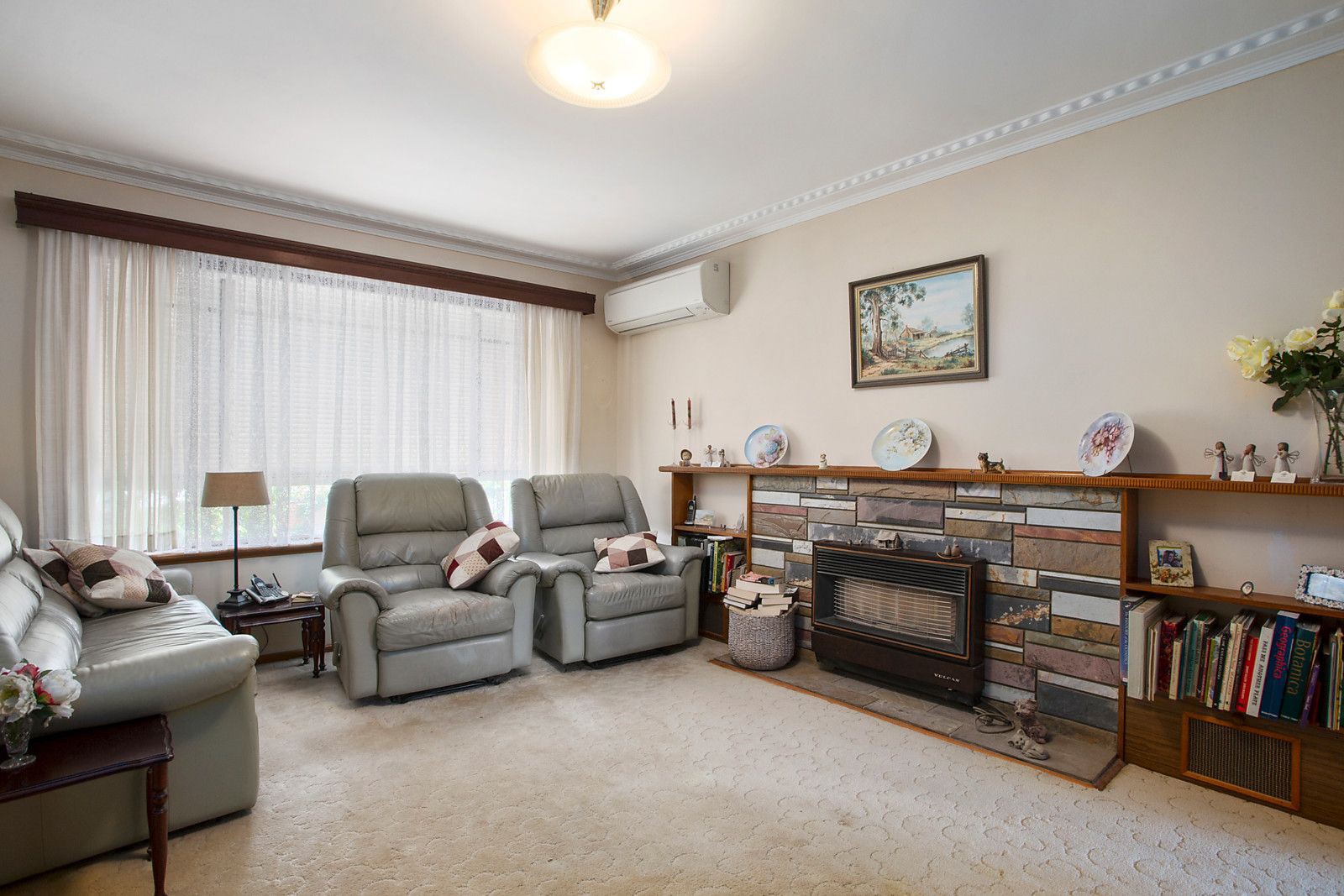 44 Phillips Road, Keilor East, VIC 3033, Keilor East - Thumbnail 2