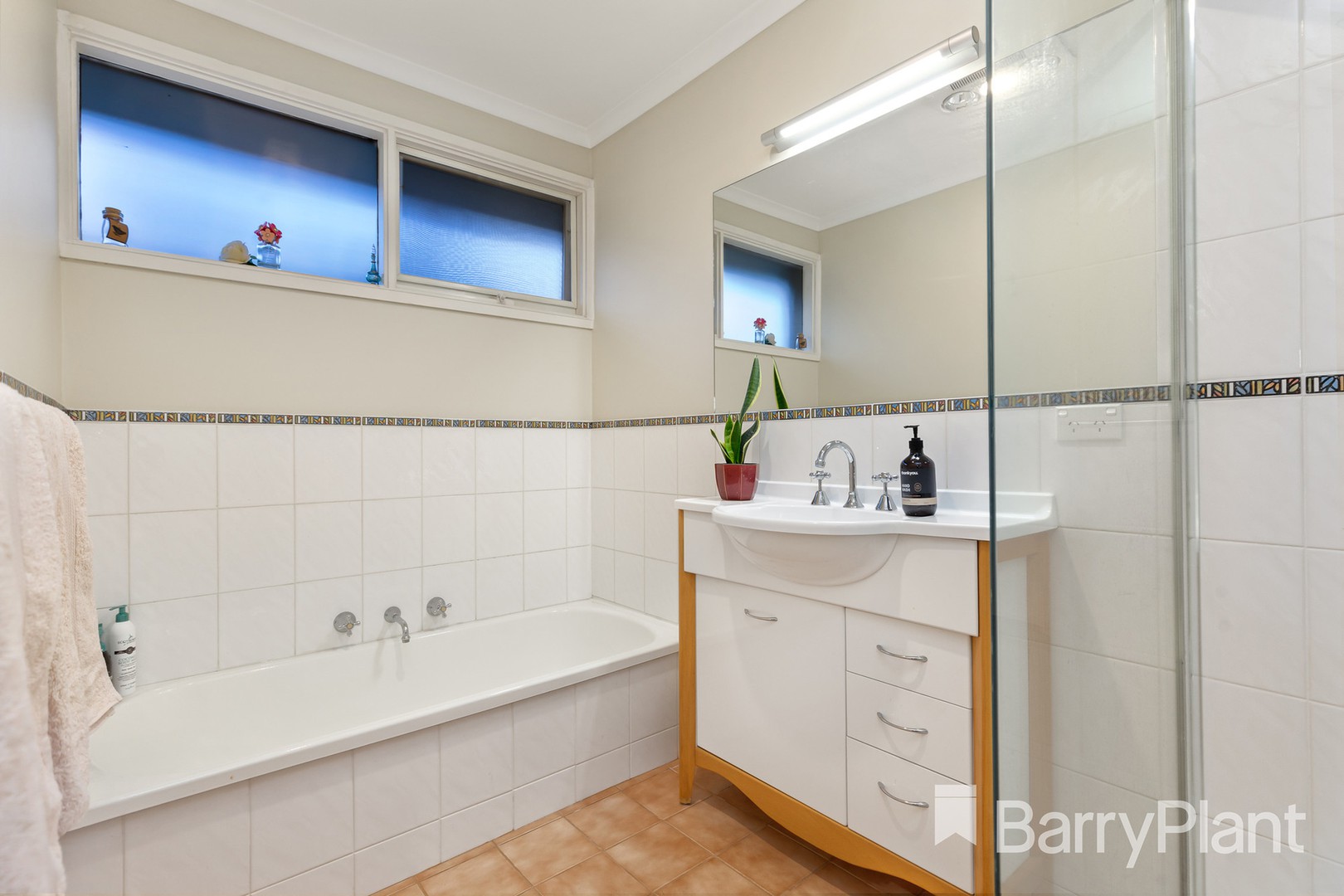 44 Piccadilly Crescent, Keysborough, VIC 3173, Keysborough - Thumbnail 8