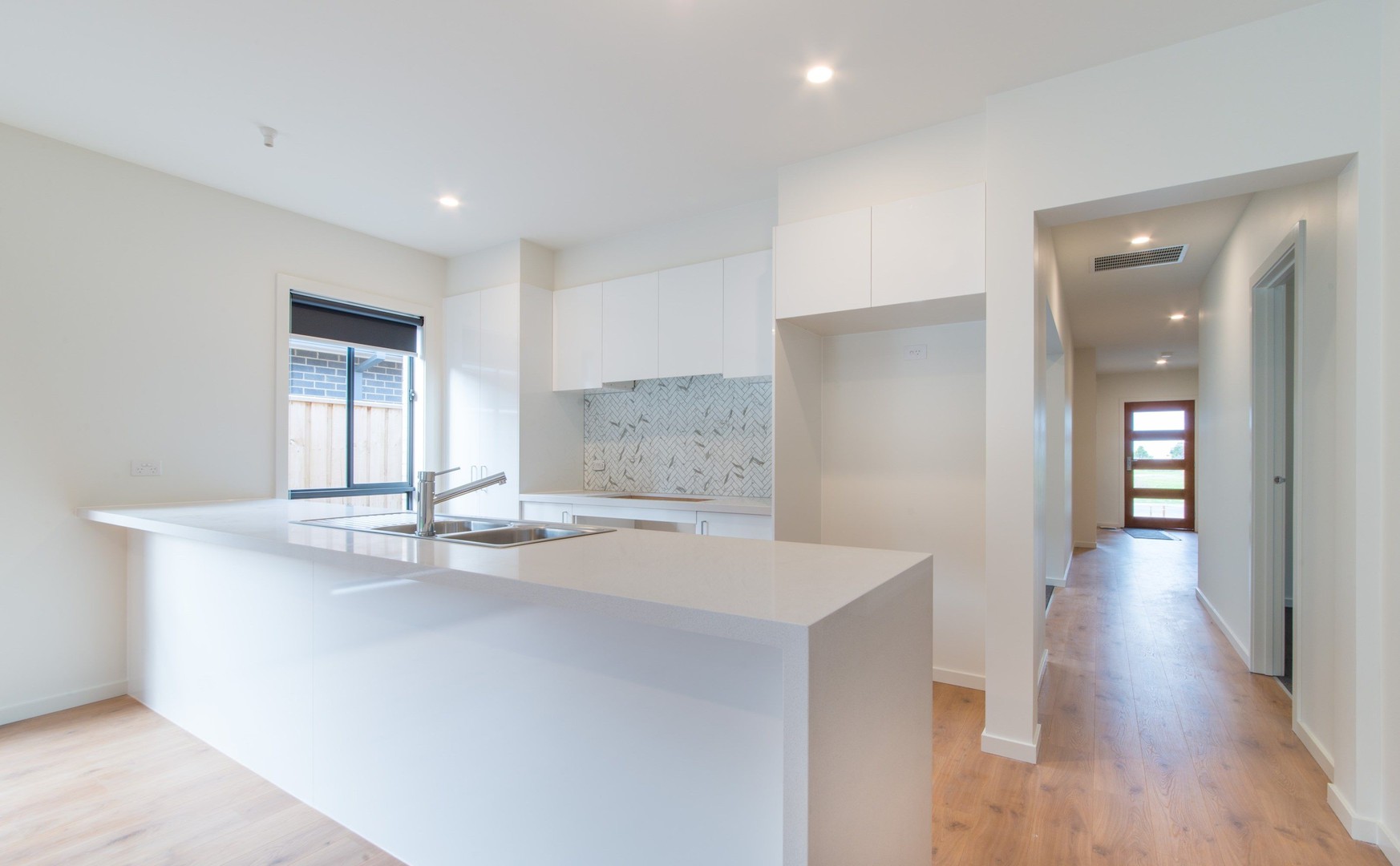 44 Rutledge Boulevard, North Geelong, VIC 3215, North Geelong - Thumbnail 2