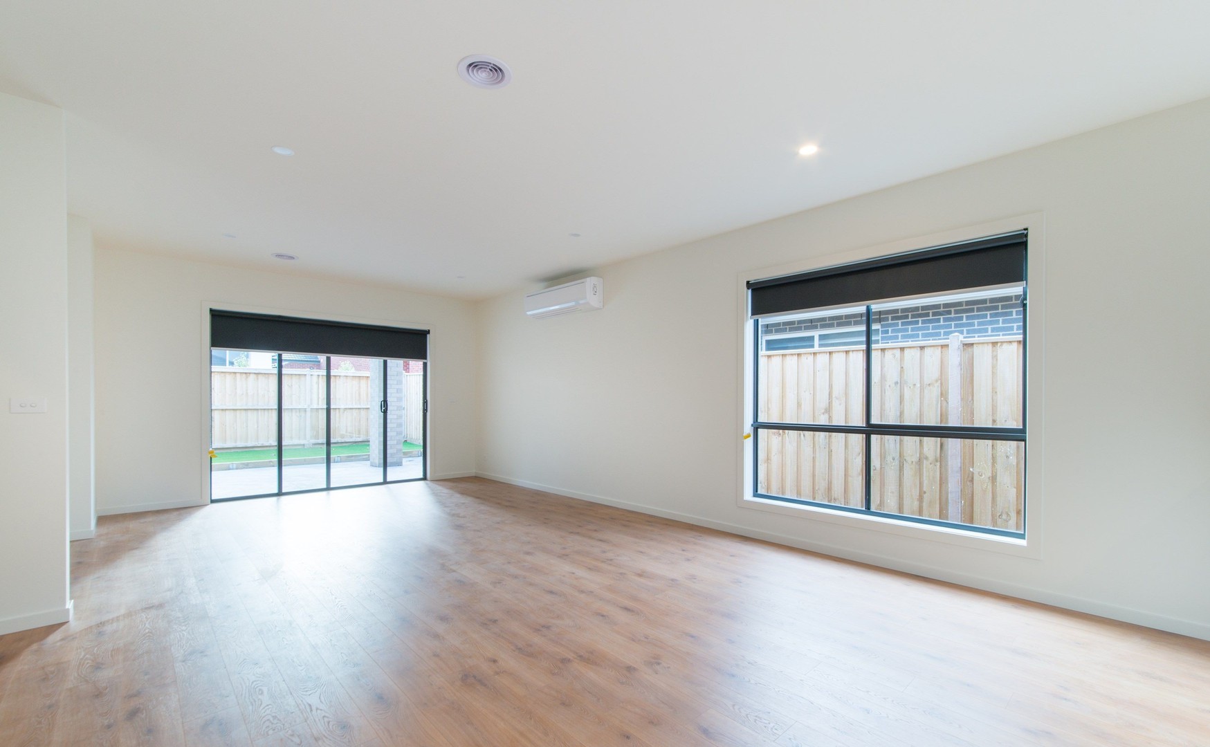 44 Rutledge Boulevard, North Geelong, VIC 3215, North Geelong - Thumbnail 3