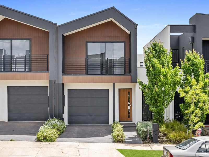 44 Sasha Crescent, Truganina, VIC 3029 - Image - 10/11/2025