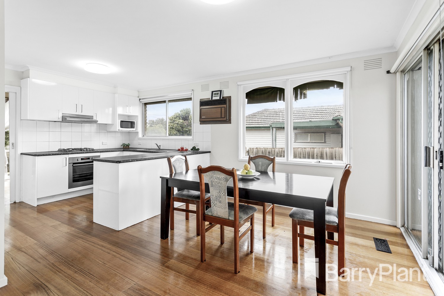 44 Scott Grove, Kingsbury, VIC 3083, Kingsbury - Thumbnail 2