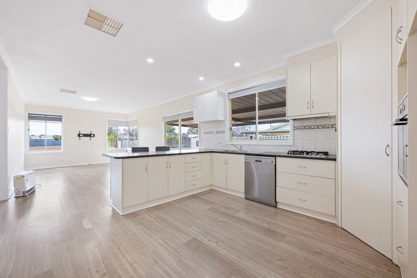 44 Shailer Terrace, Euston, NSW 2737, Euston - Thumbnail 5