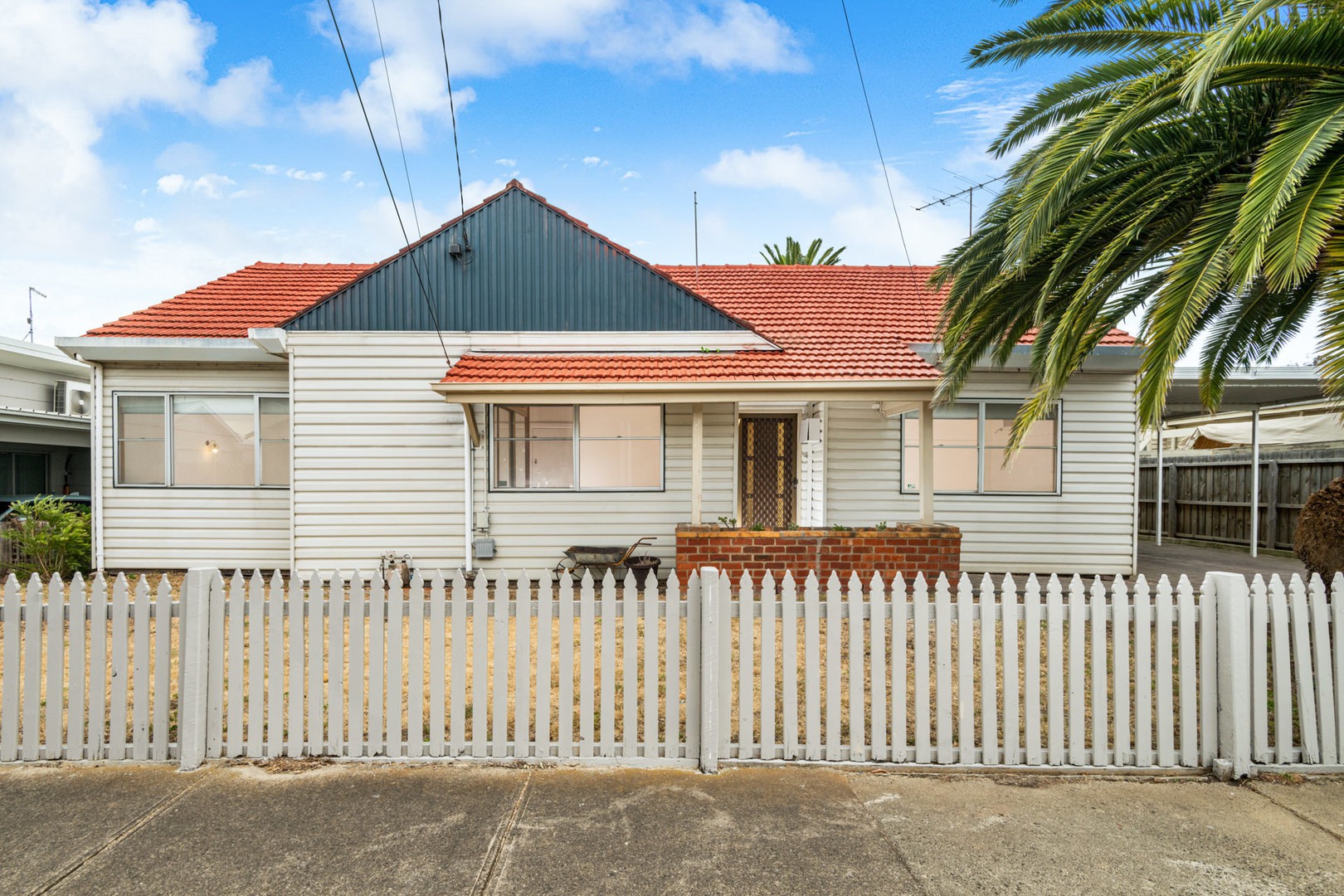 44 Stubbs Avenue, North Geelong, VIC 3215 - Thumbnail 2 - 13/02/2026
