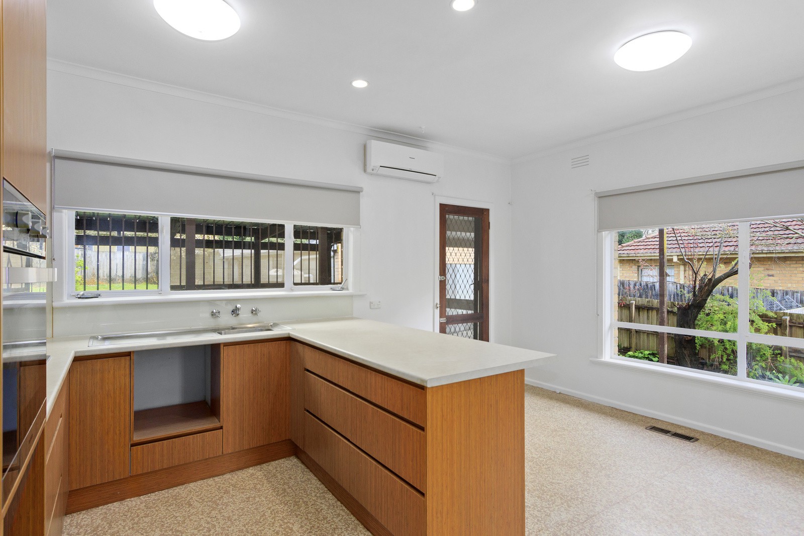 44 Taronga Crescent, Croydon, VIC 3136, Croydon - Thumbnail 5
