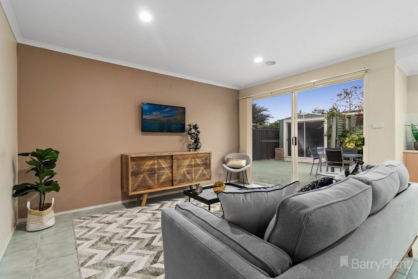 44 The Avenue, Narre Warren South, VIC 3805, Narre Warren South - Thumbnail 2