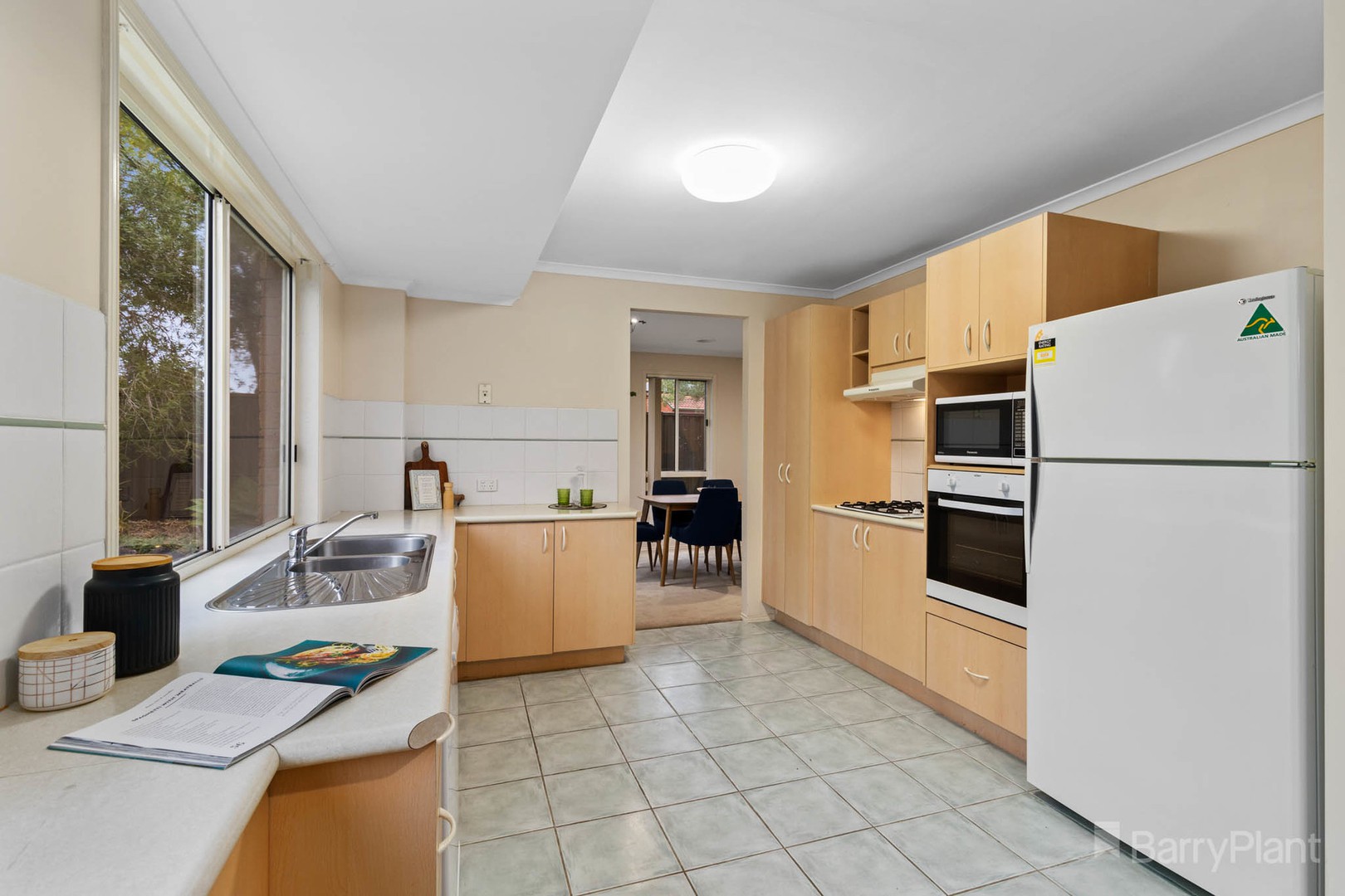 44 The Avenue, Narre Warren South, VIC 3805, Narre Warren South - Thumbnail 3