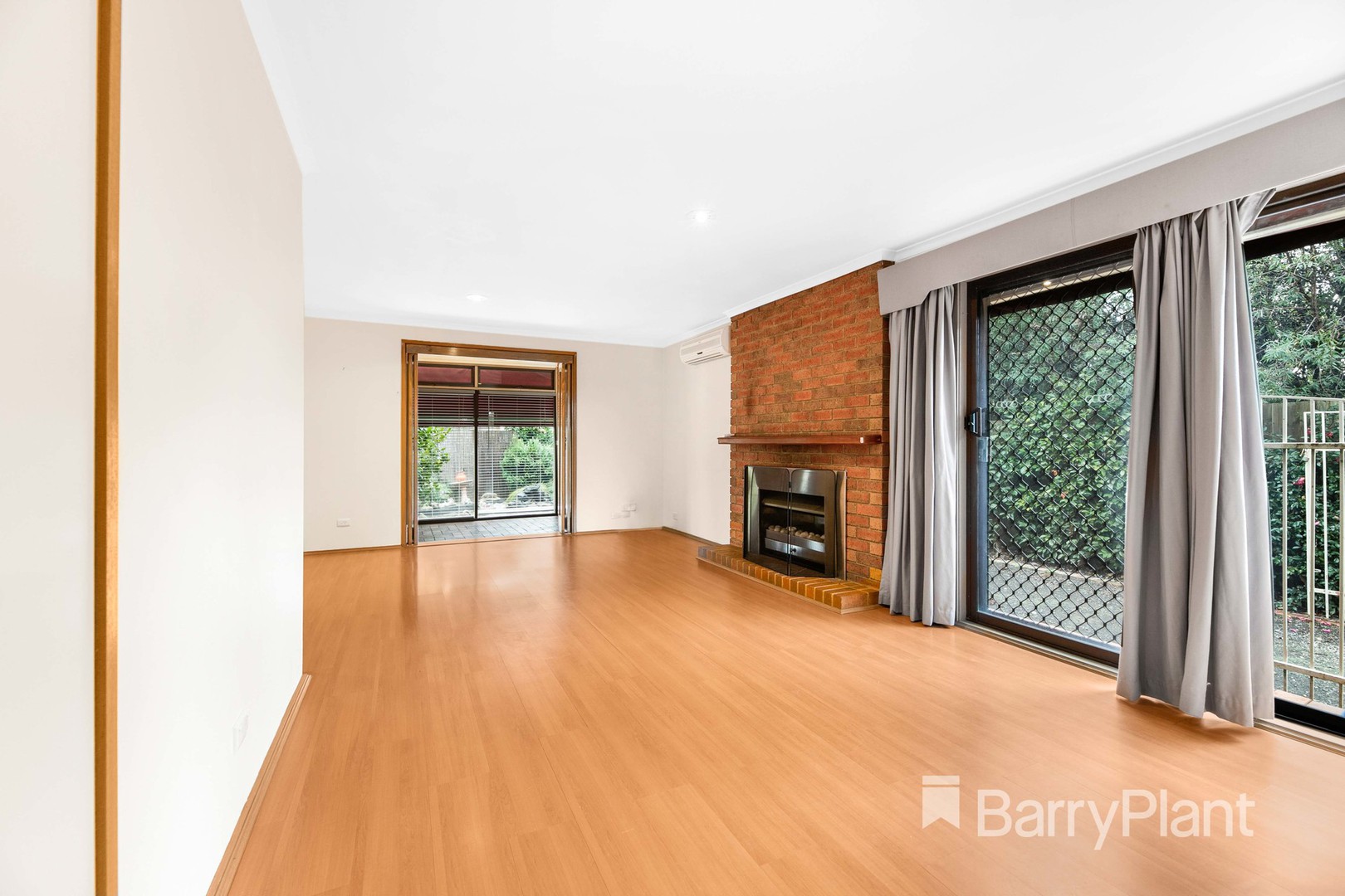 44 Watermoor Avenue, Kilsyth South, VIC 3137, Kilsyth South - Thumbnail 2