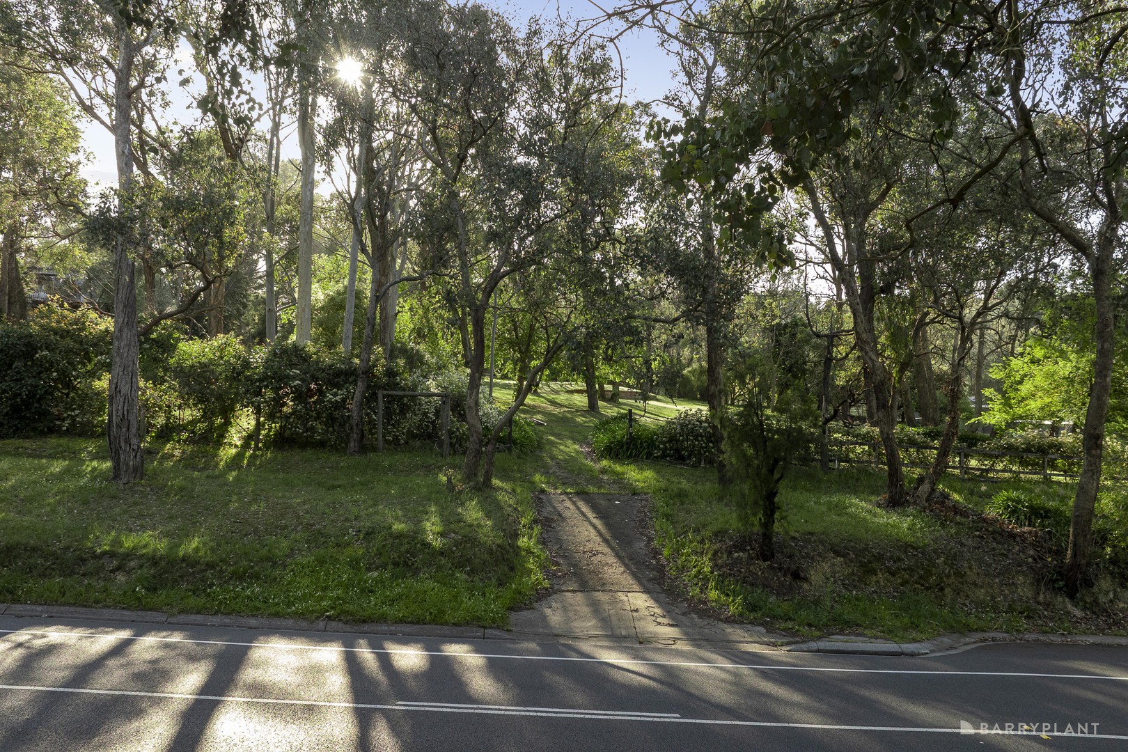 448 Ringwood Warrandyte Road, Warrandyte, VIC 3113 - Thumbnail 1 - 17/10/2025