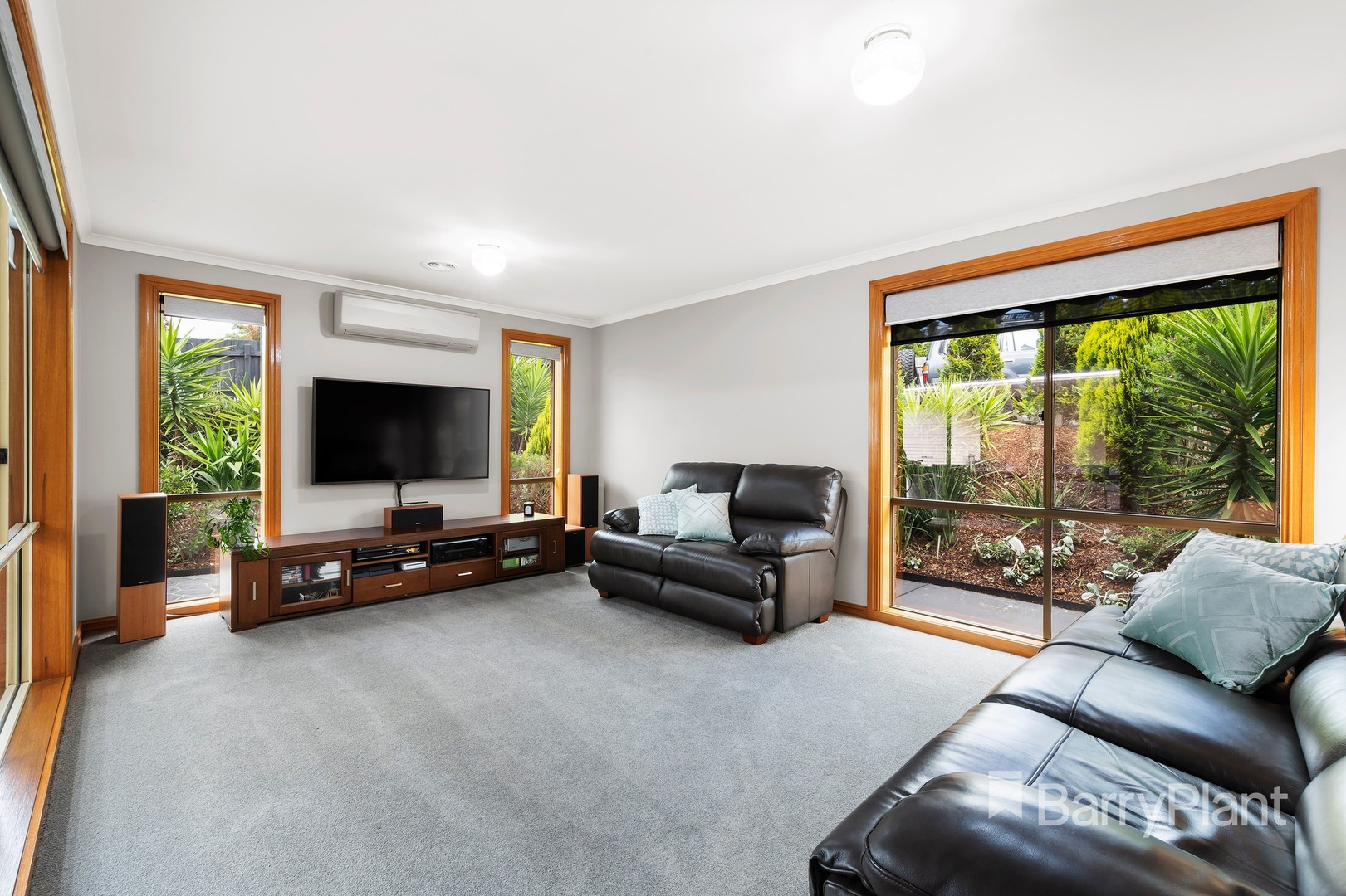 45 Aqueduct LaneDiamond Creek, VIC 3089, Diamond Creek - Thumbnail 2