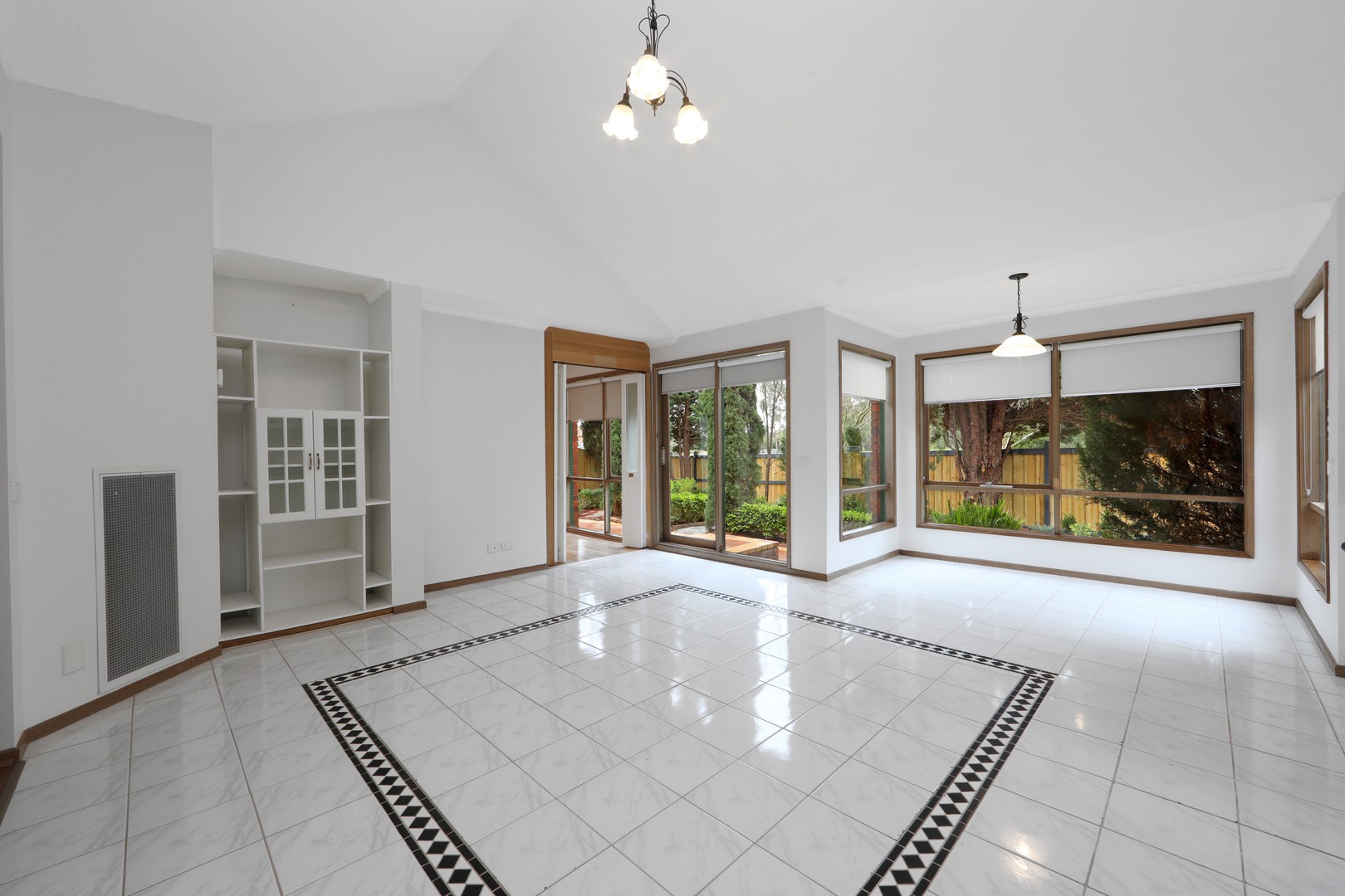 45 Armstrong Drive, Rowville, VIC 3178, Rowville - Thumbnail 3