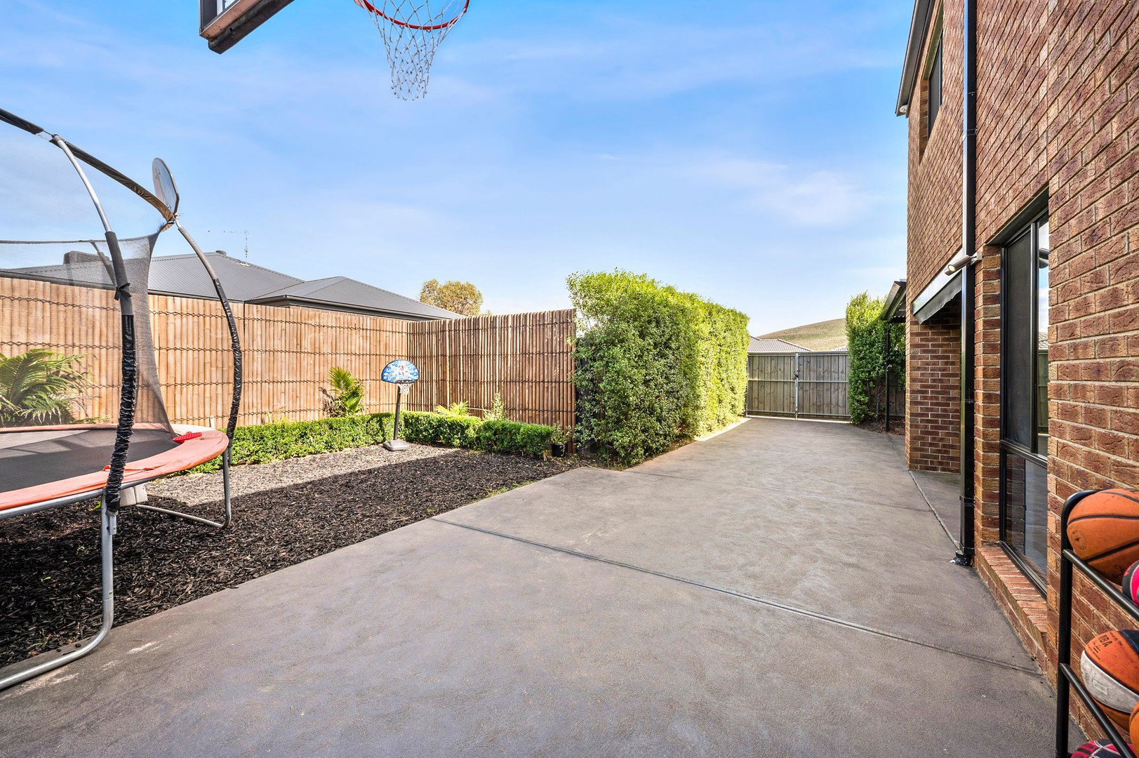 45 Blue Lake Drive, Wallan, VIC 3756, Wallan - Thumbnail 4