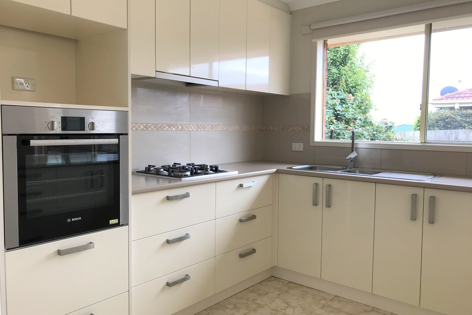 45 Bounty Way, Berwick, VIC 3806, Berwick - Thumbnail 2