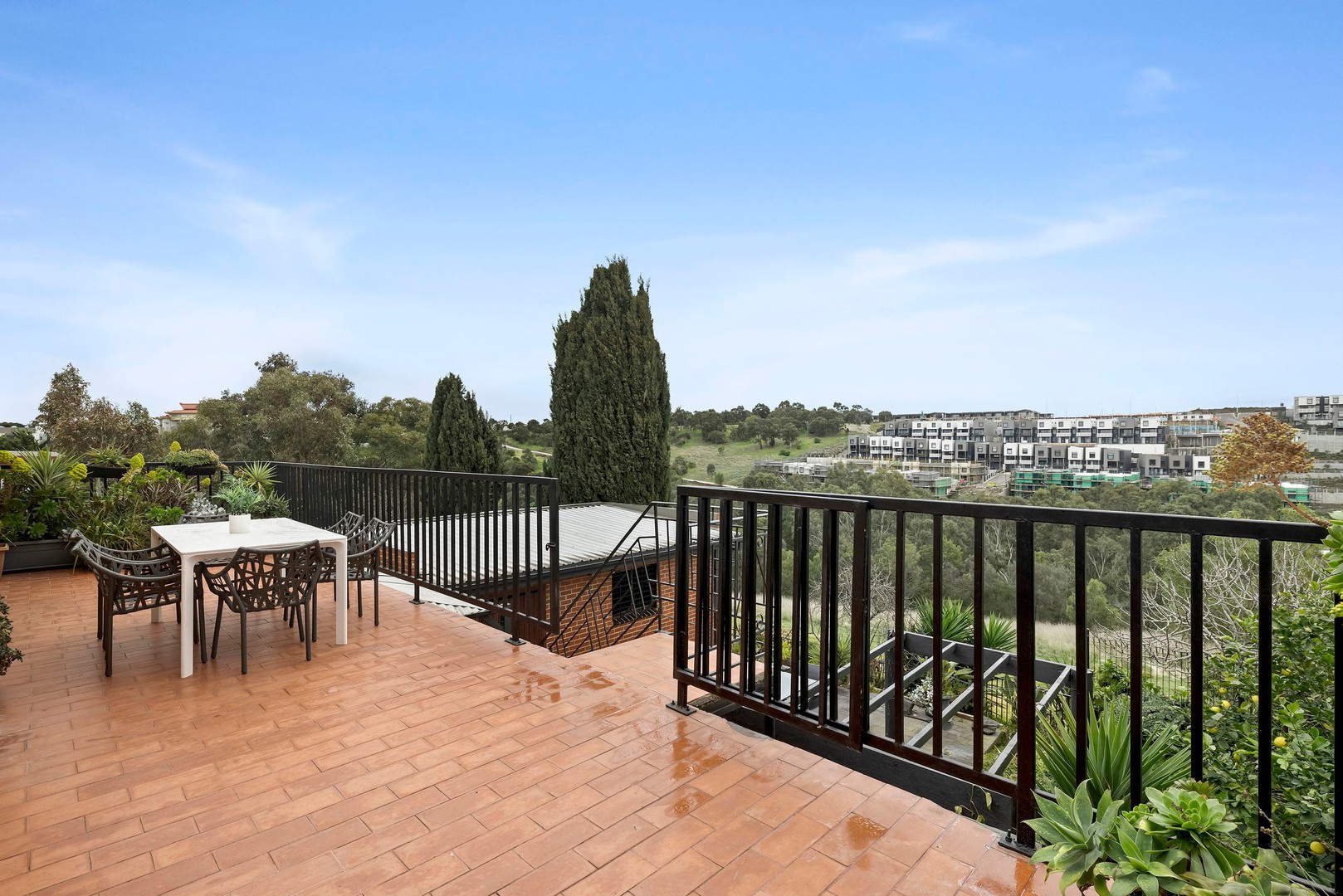 45 Brentwood Drive, Avondale Heights, VIC 3034, Avondale Heights - Thumbnail 6